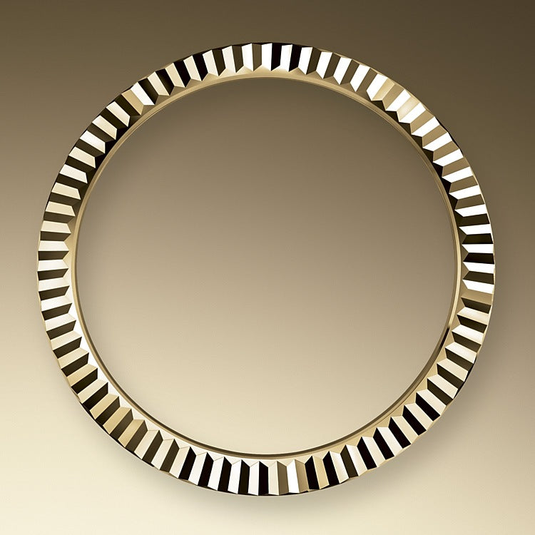 Sky-Dweller 42mm, 18k Yellow Gold, Ref# 326938-0004